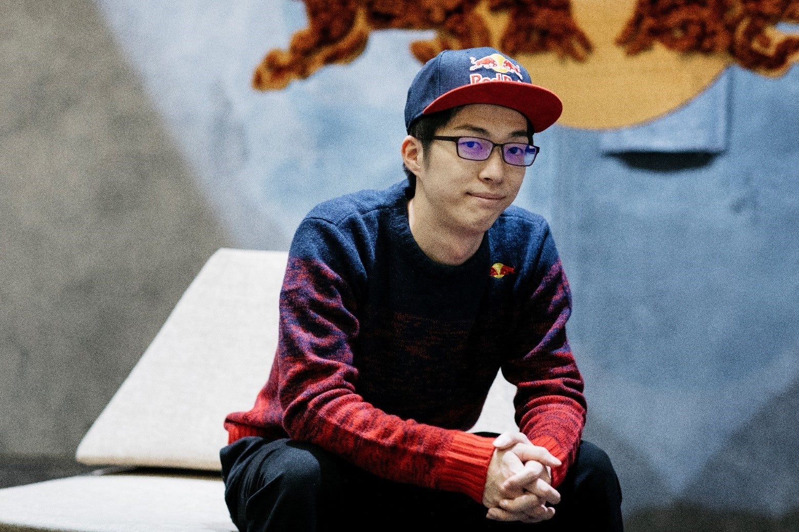 「e-Sports界のスター、aMSa選手がアイフリークモバイルとスポンサー契約を締結！」