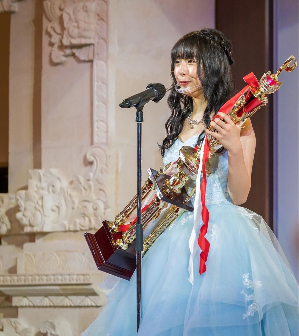 (前回大会グランプリを受賞した 月宮ハノンさん)