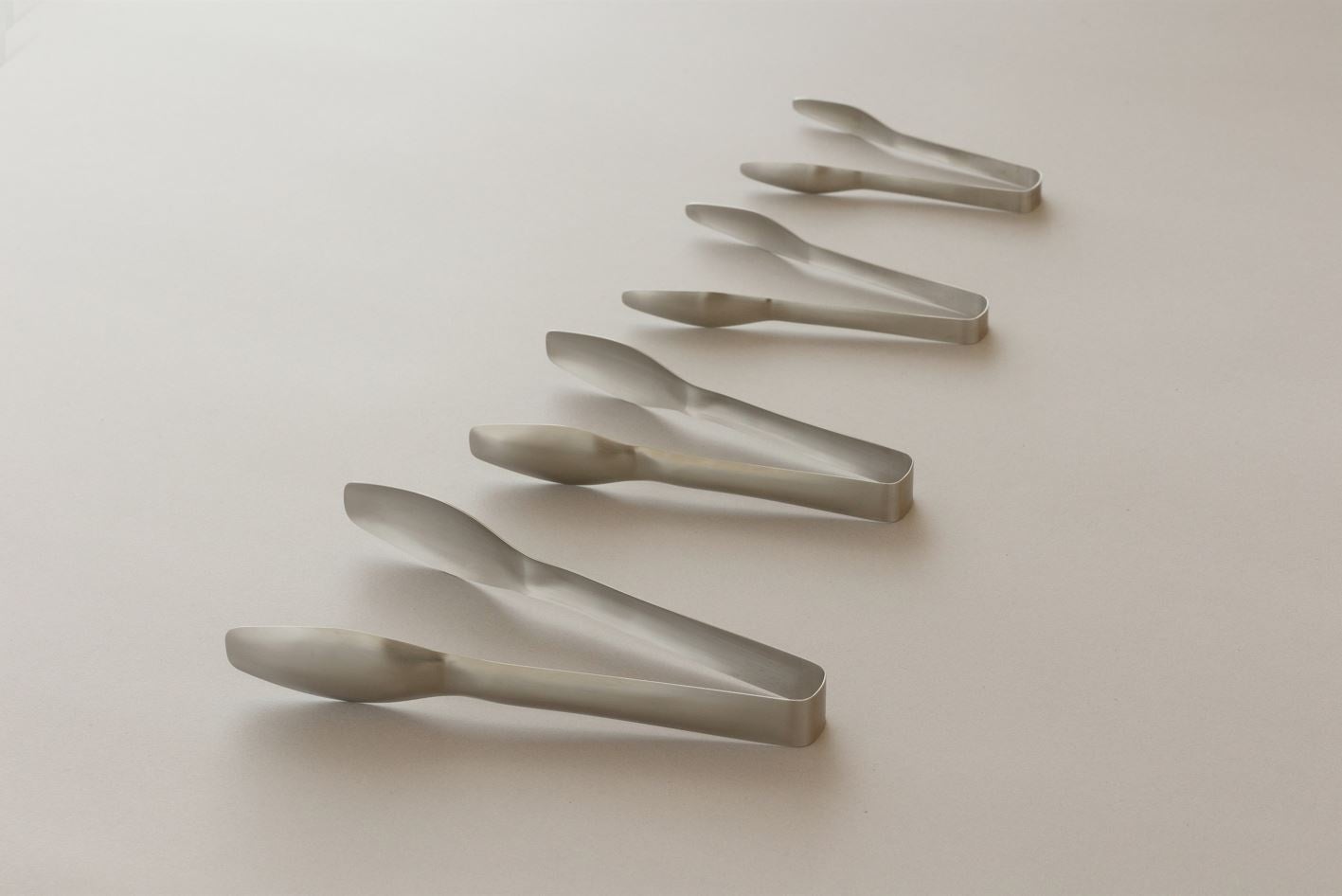 おてがるトング