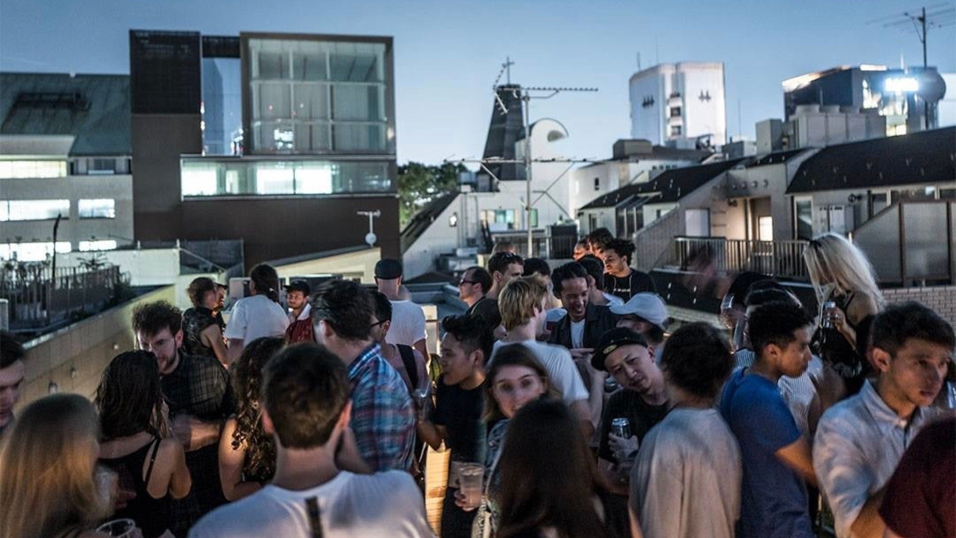 monopo本社（東京都渋谷区）での”monopo night”開催の様子