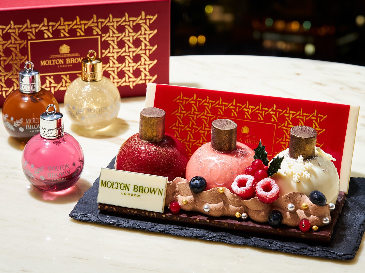 モルトンブラウン コラボレーションクリスマスケーキ