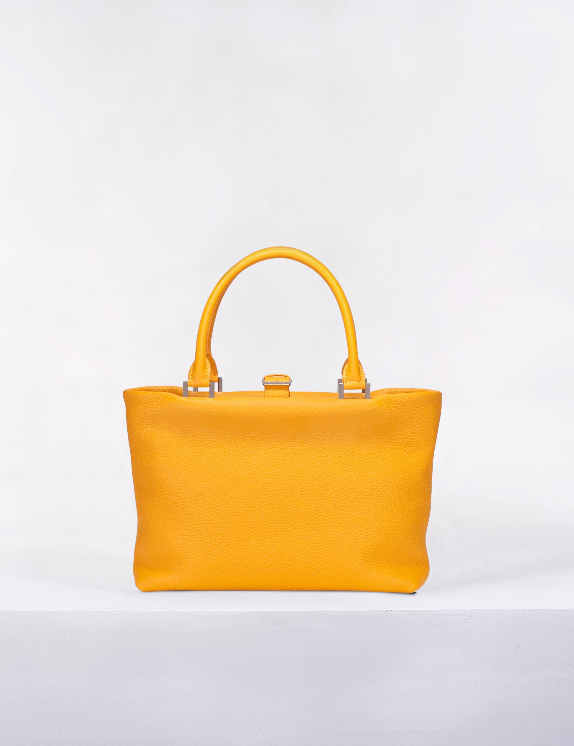 カミーユ・フォルネ】ロゴの刷新とともに、ブランドが