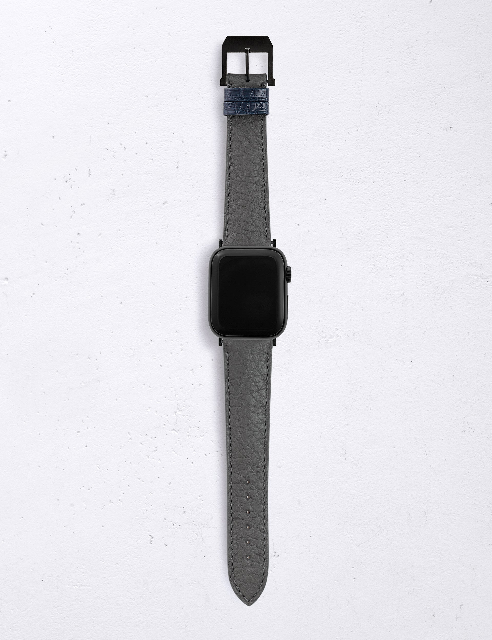 アップルウォッチベルト　カミーユフォルネ　レザーベルト 日本限定 カミーユ・フォルネ メゾンからアップルウォッチ用