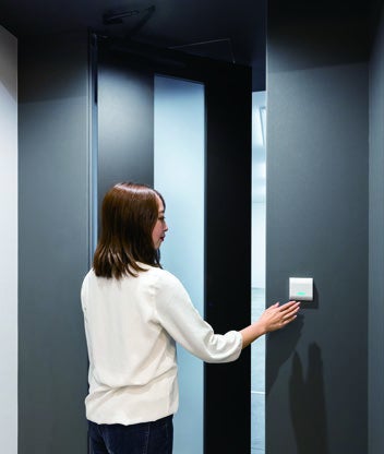 片開きの非接触自動ドア