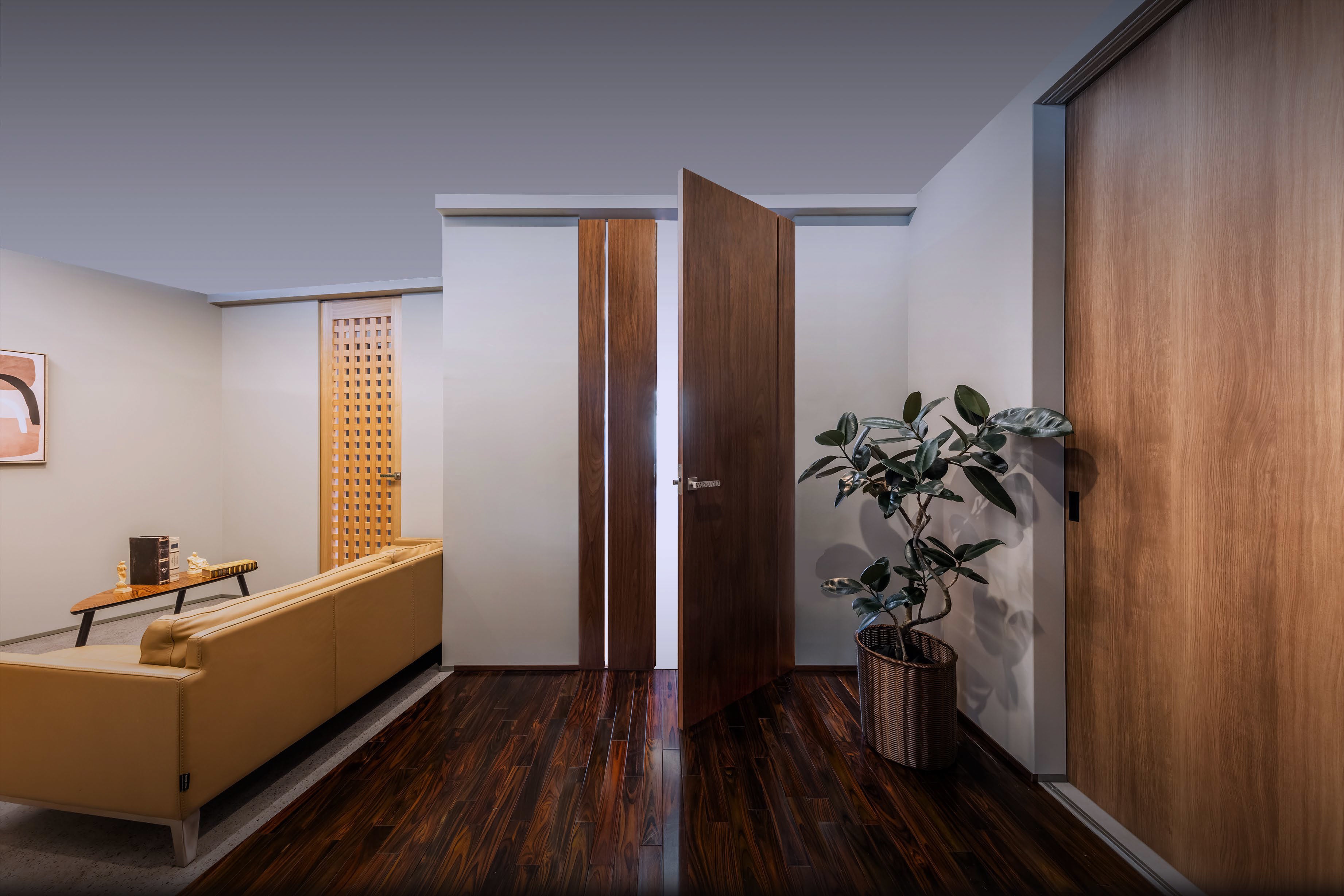 新デザインの親子戸