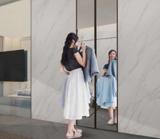 全面ミラークローゼット