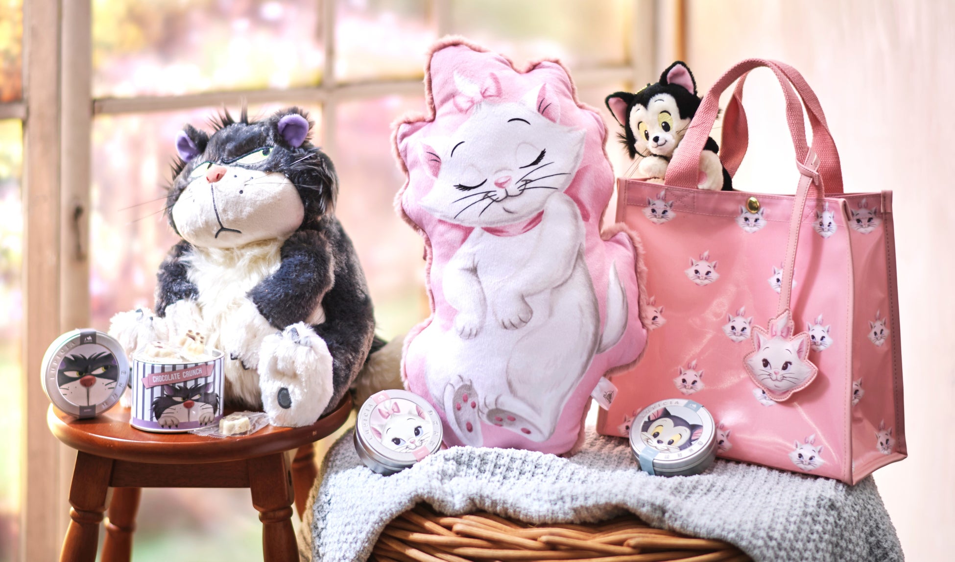 ディズニーキャラクターのアイテムで 猫の日 を盛り上げよう マリー フィガロ ルシファーモチーフのアイテムを2月1日 火 より順次発売 ウォルト ディズニー ジャパン株式会社のプレスリリース ディズニーキャラクターのアイテムで 猫の日 を盛り上げよう マリー フィガロ ルシファーモチーフのアイテムを2月1日 火 より順次発売 ウォルト ディズニー ジャパン株式会社のプレスリリース