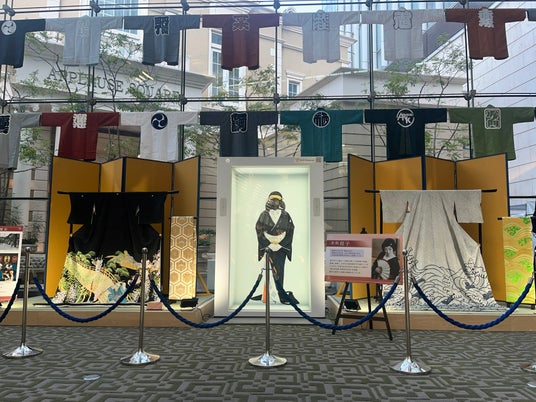 360Channel、赤坂を代表する芸者・赤坂育子を等身大ホログラム化!赤坂Bizタワーにて特別展示を開催中 360Channel、赤坂を代表する芸者・赤坂育子を等身大ホログラム化!赤坂Bizタワーにて特別展示を開催中