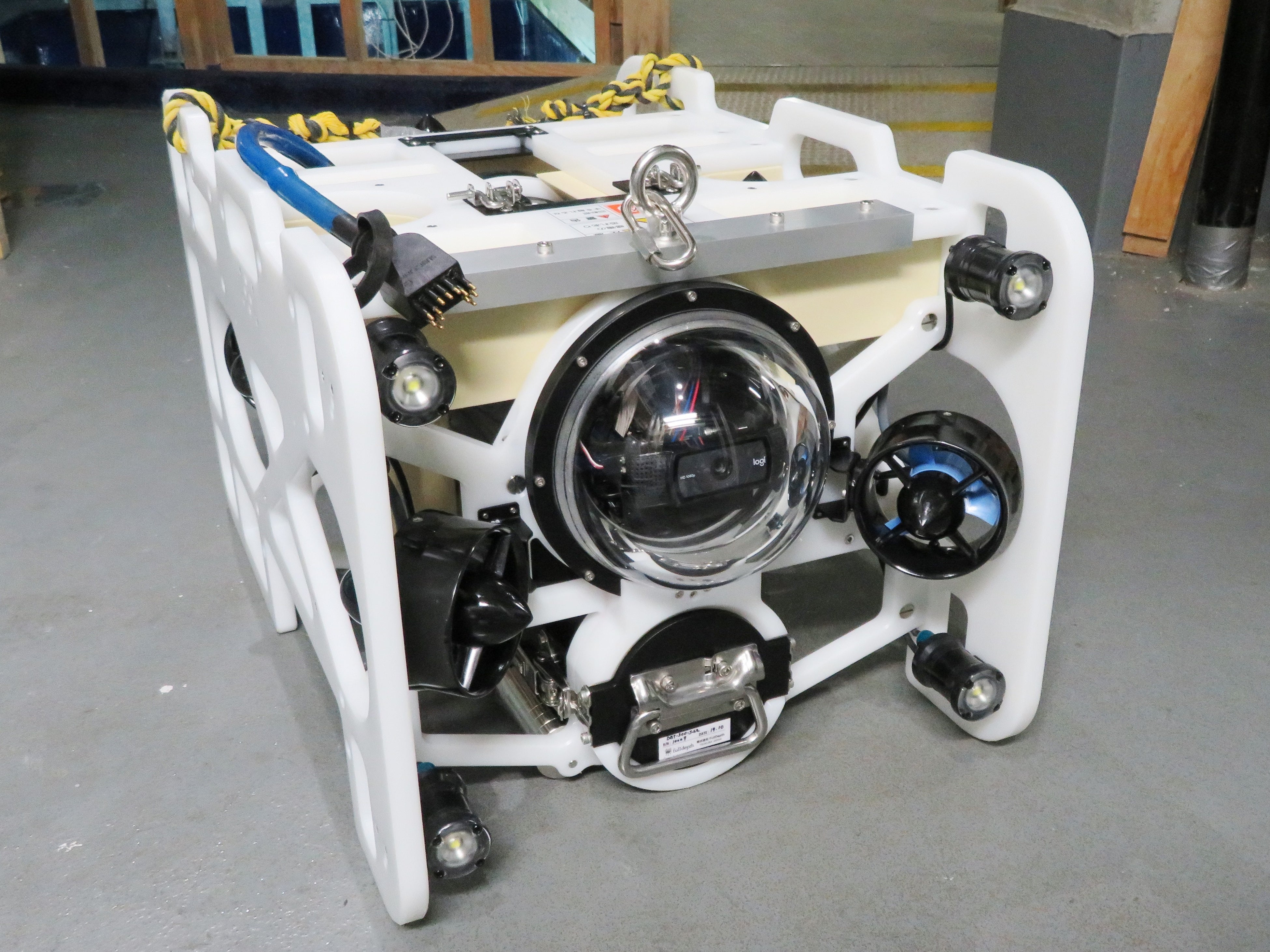 いきものディスカバリー通信vol.8「深海調査・水中ドローン」 | 株式