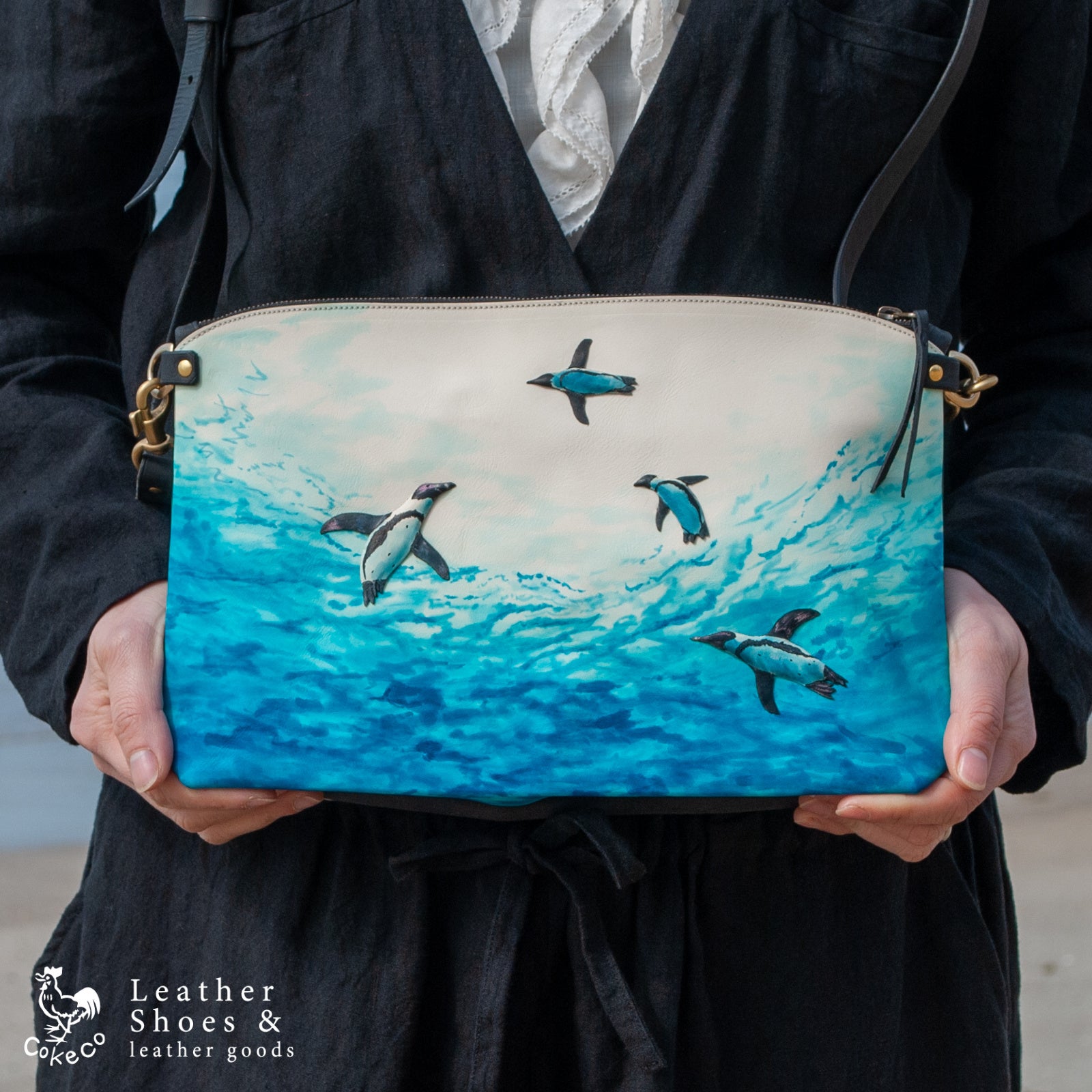 【1点もの】空飛ぶペンギンショルダーバッグ(99,000円) 作家：cokeco