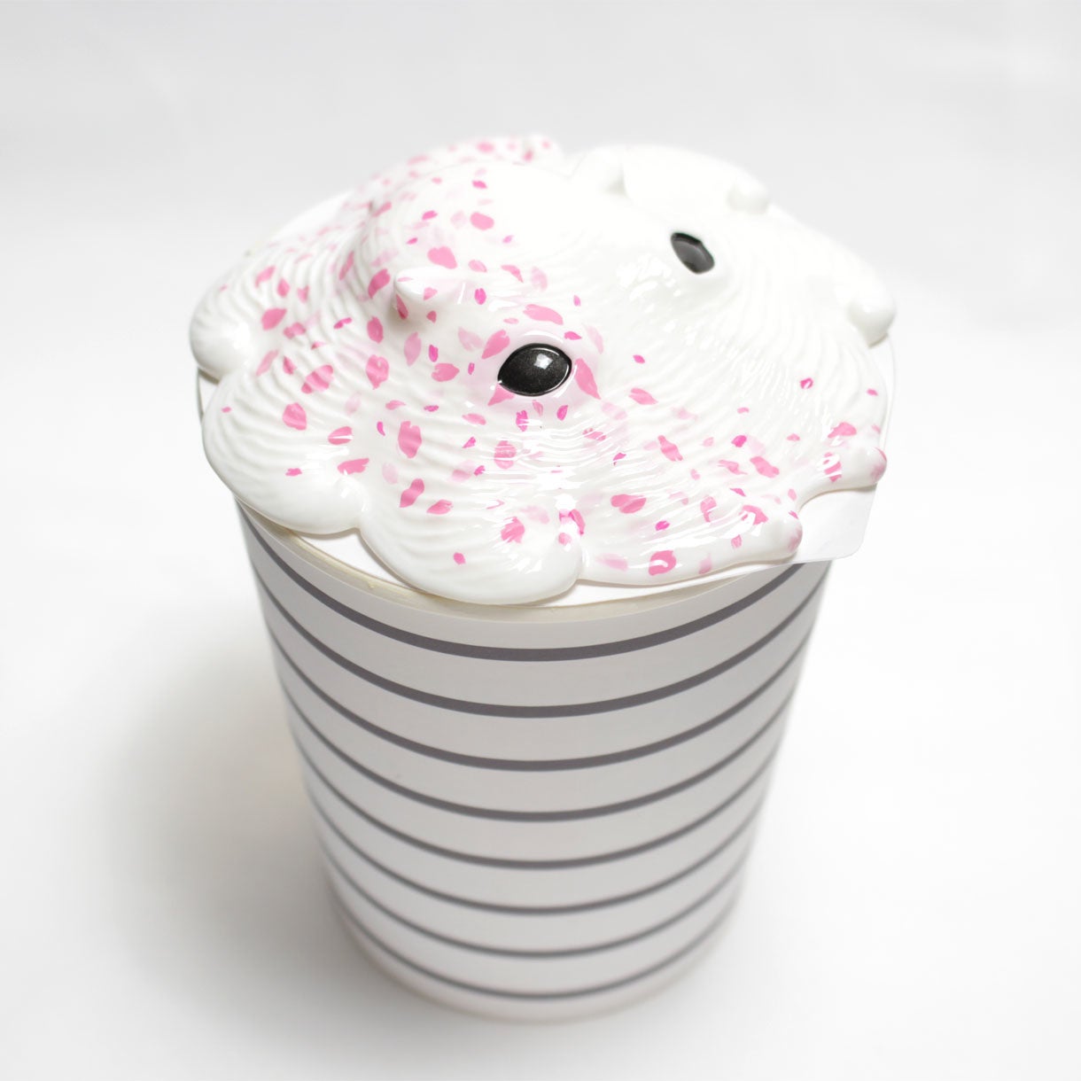 カップメンダコ サクラ(3,960円)　 作家：深海マザー