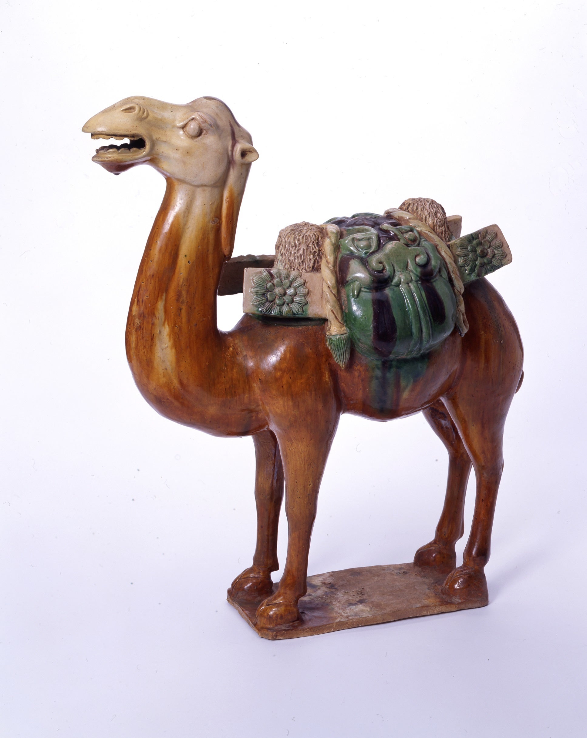 三彩駱駝 （さんさいらくだ）