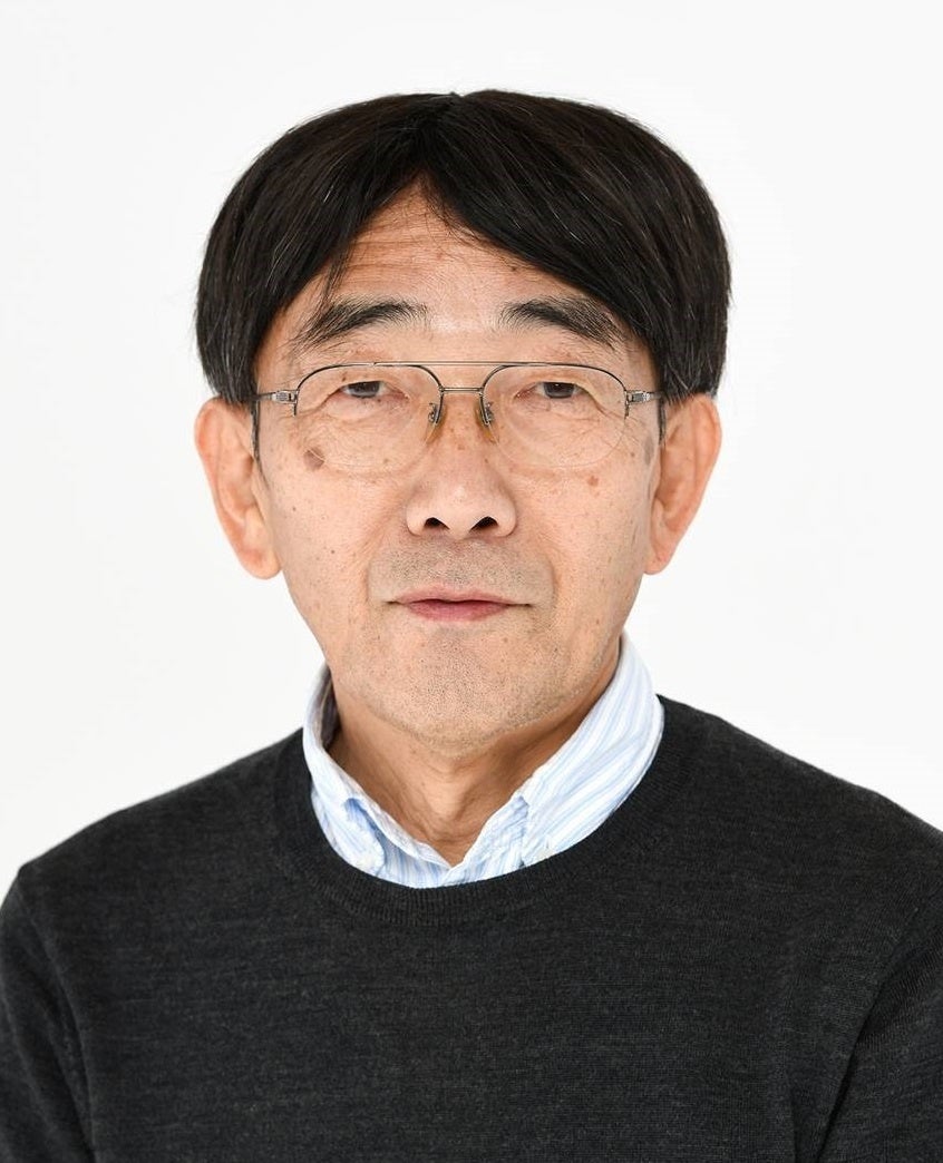 昆虫料理研究家・内山昭一