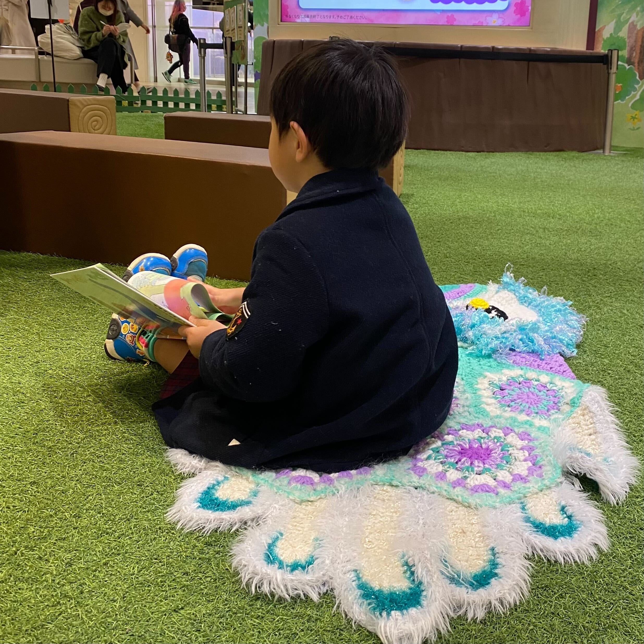 サンシャインシティで活用されるふくろうマット