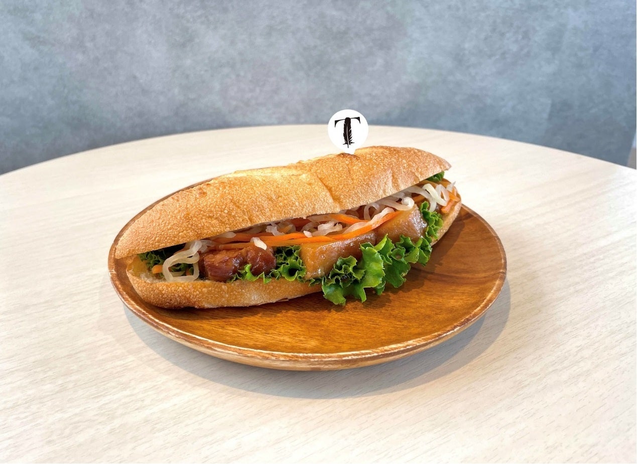 SKY MUSEUM BANH MI ～長崎角煮バインミー～