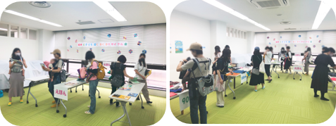区民ひろば朋有での「絵本と子ども服くるくるリサイクル会」の様子