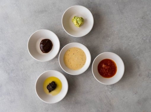 独自開発のプレミアムソース