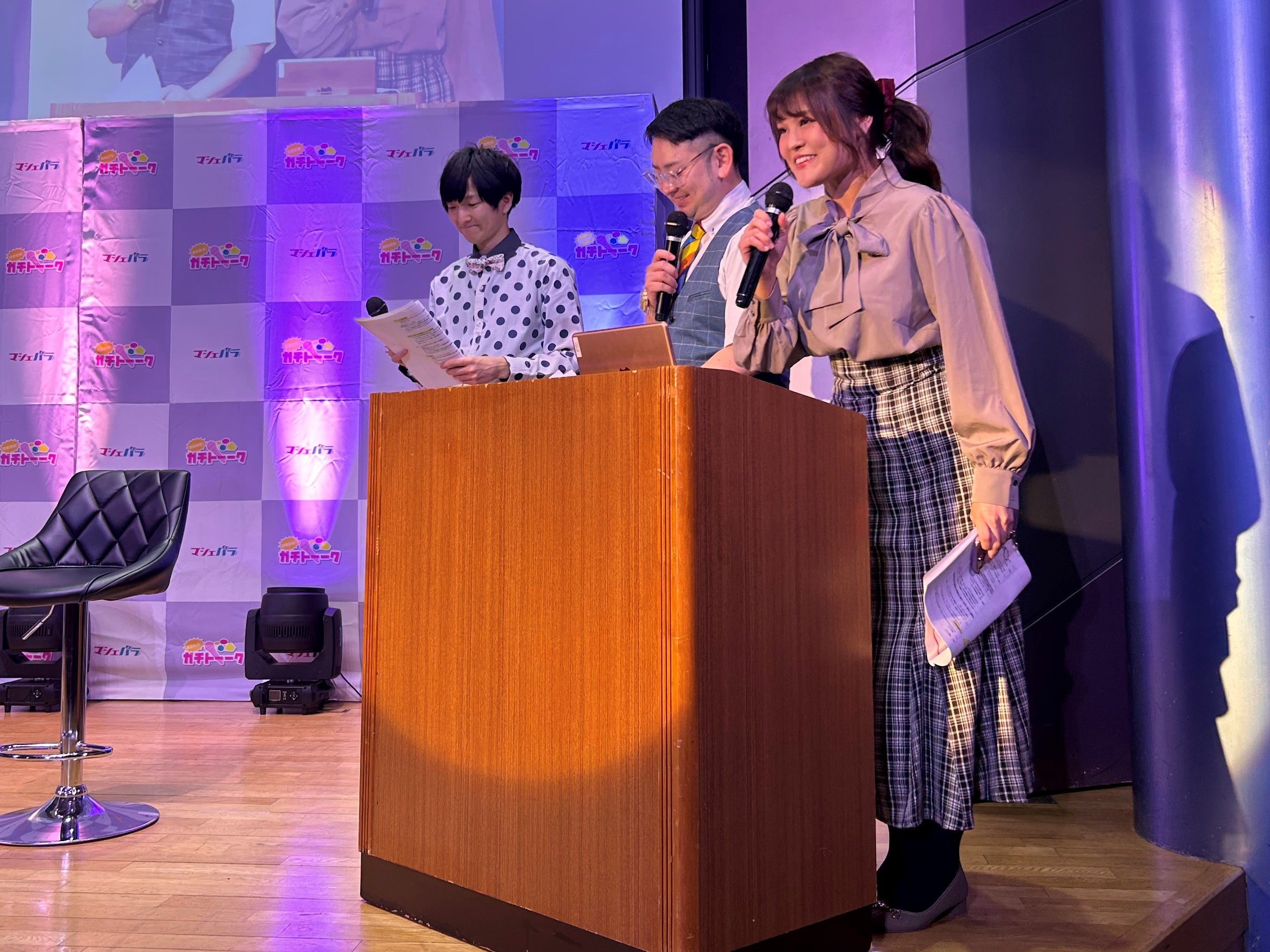 左からいいね村田。・ニレンジャー・missha