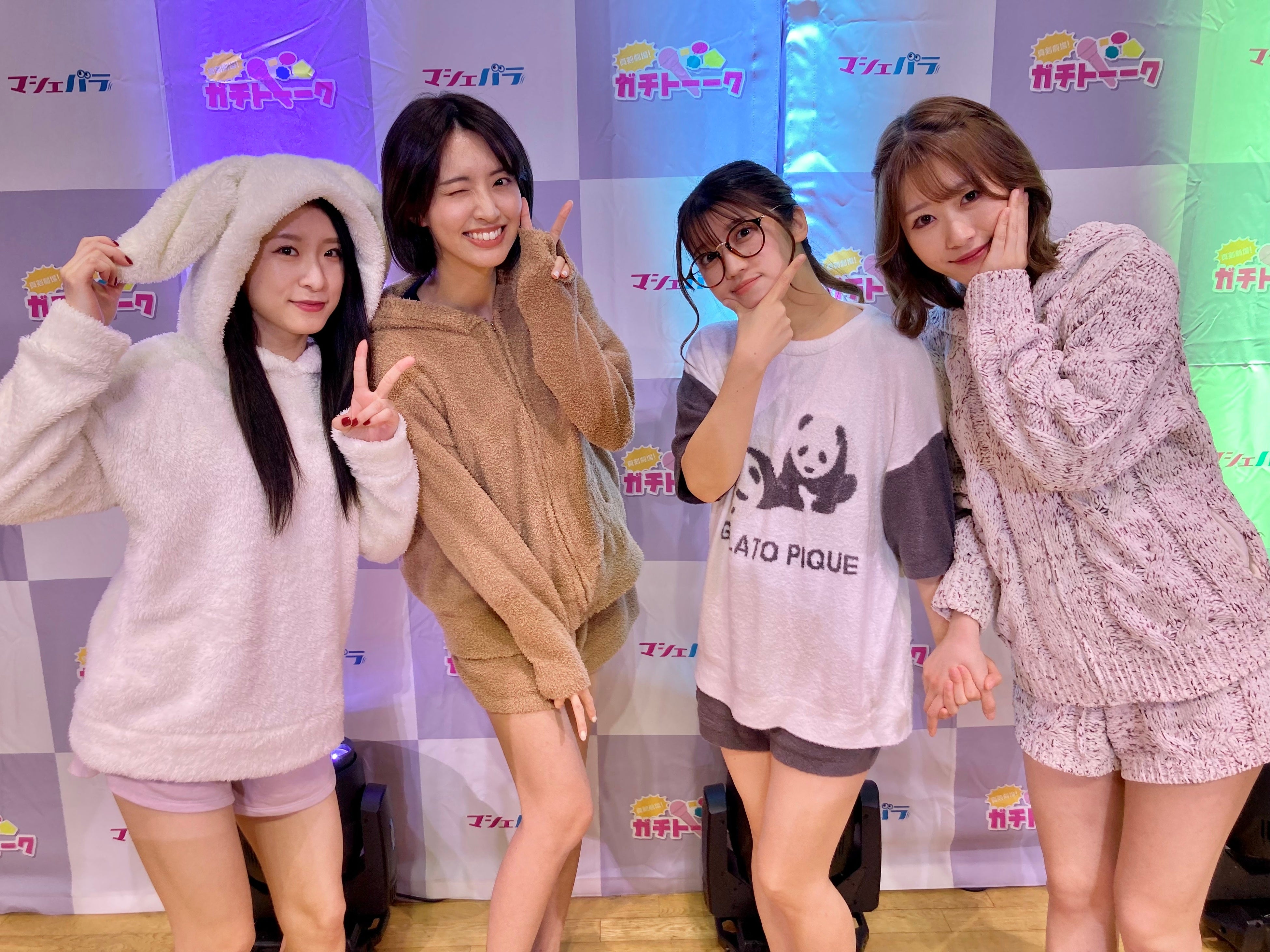 左から上原・水谷・大塚・笹岡