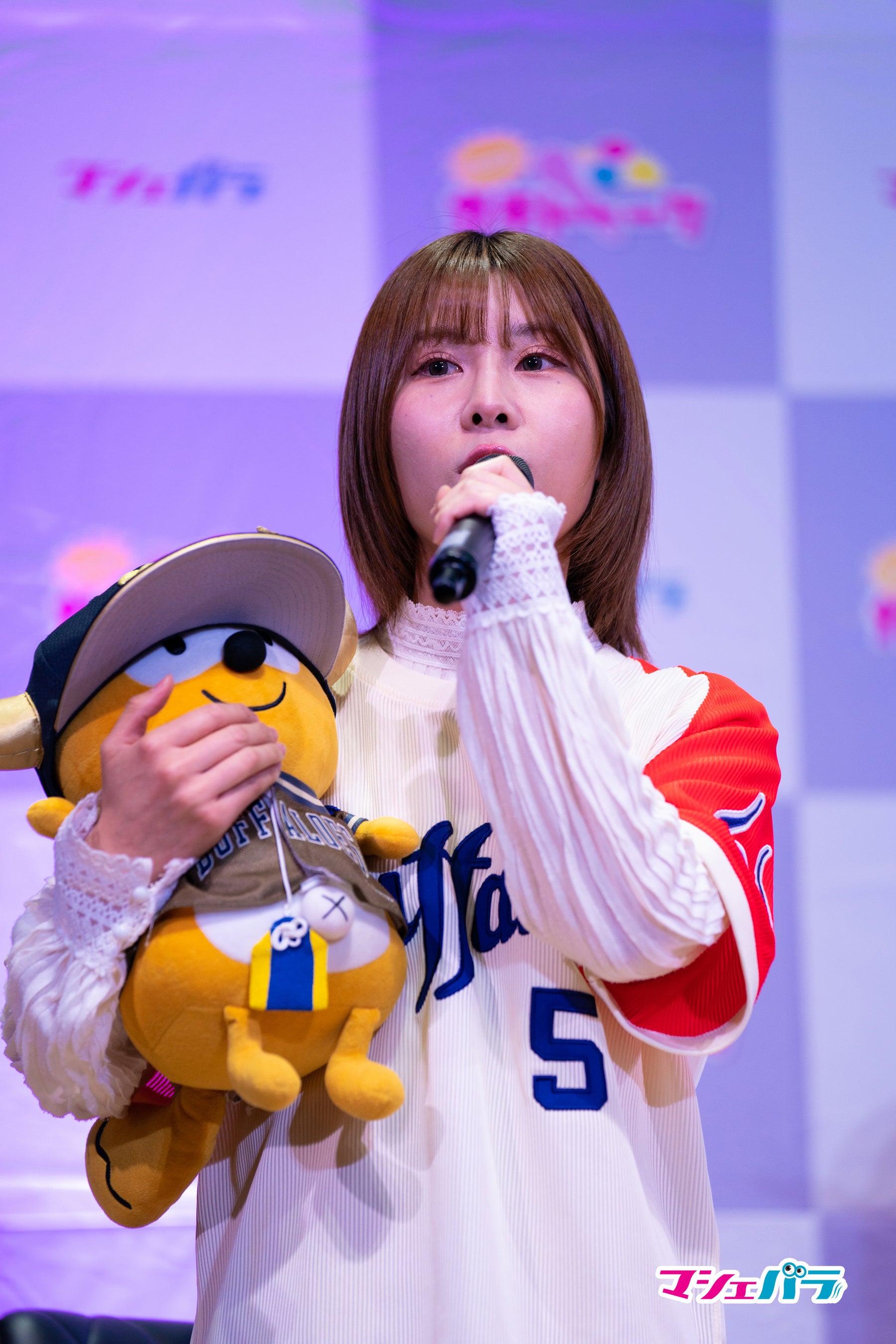 大岩根綾奈さん