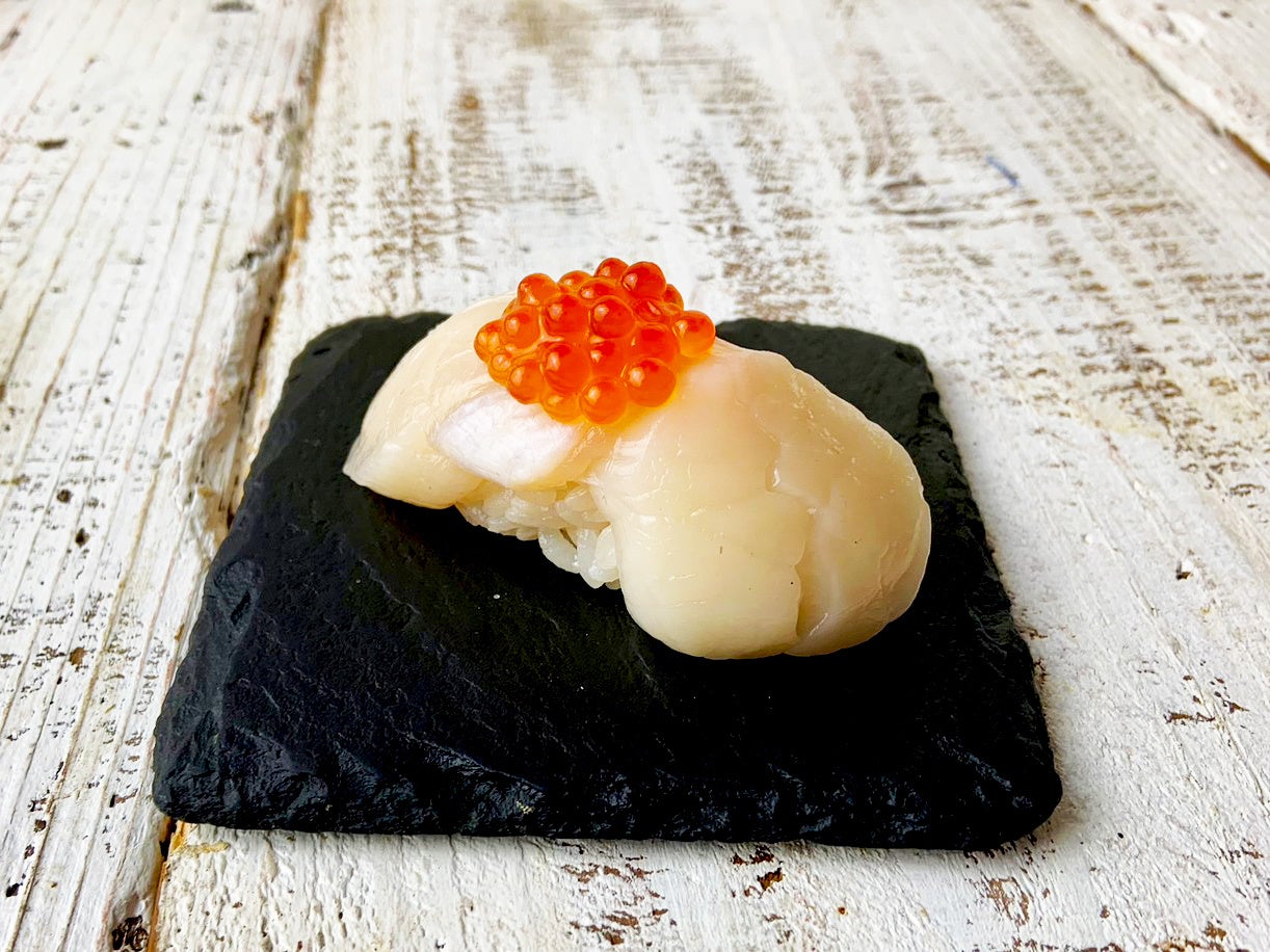 帆立いくら握り