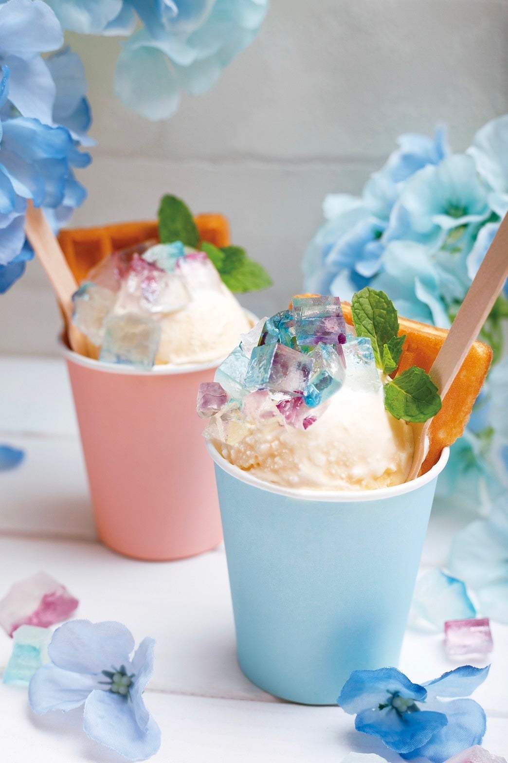 琥珀糖のアジサイサンデー