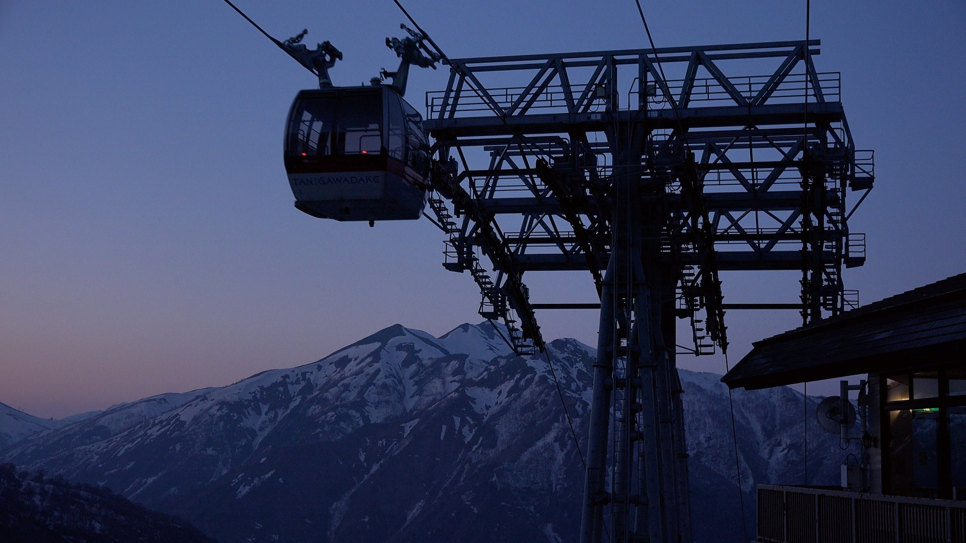 星に帰ろう 谷川岳 天空のナイトクルージング 人数限定で22年春の開催決定 一般社団法人みなかみ町観光協会のプレスリリース 星に帰ろう 谷川岳 天空のナイトクルージング 人数限定で22年春の開催決定 一般社団法人みなかみ町観光協会のプレスリリース