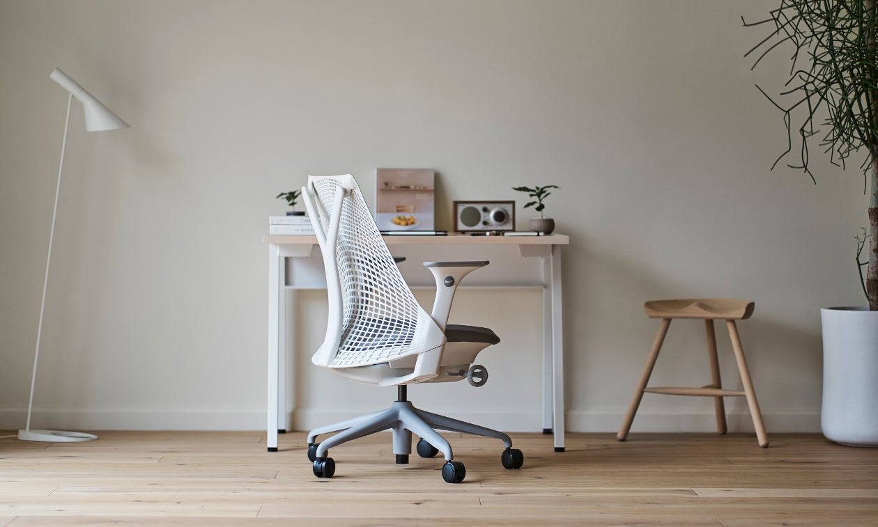 人気のハーマンミラー SAYL Chair(セイルチェア)は、ホワイトがレンタル対象に追加