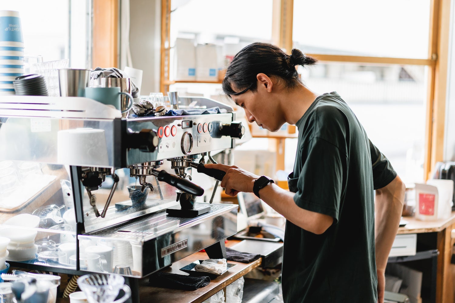 2017年オープンのLIGHT UP COFFEE 下北沢店
