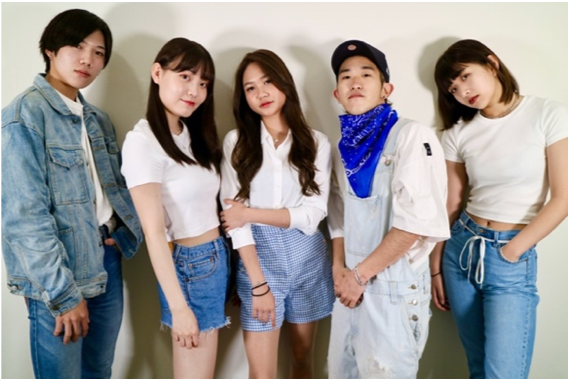 学生広報パフォーマンスチーム「BLUE ROSE」