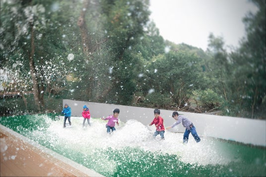 11月29日(土)より『ムーミン谷でゆきあそび』を開催!入り江のテラスがゆきあそびエリアに! 11月29日(土)より『ムーミン谷でゆきあそび』を開催!入り江のテラスがゆきあそびエリアに!