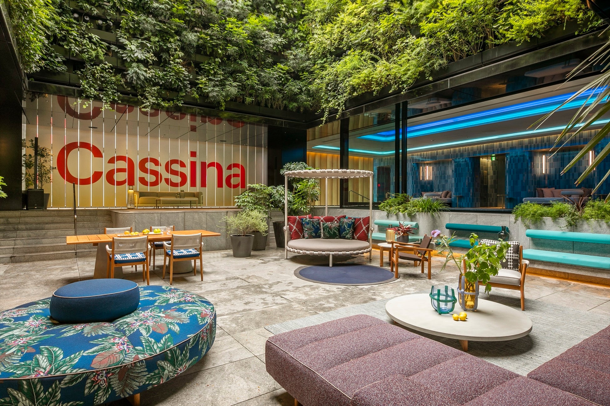 Cassina Terrace in W Osaka  WET DECK