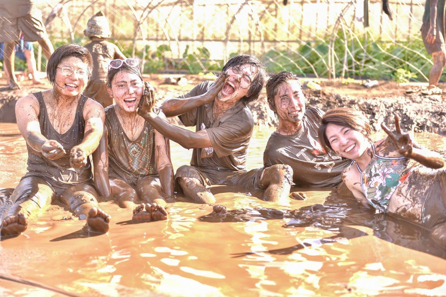 Mud Land Festの模様。今年も7月24日に開催。