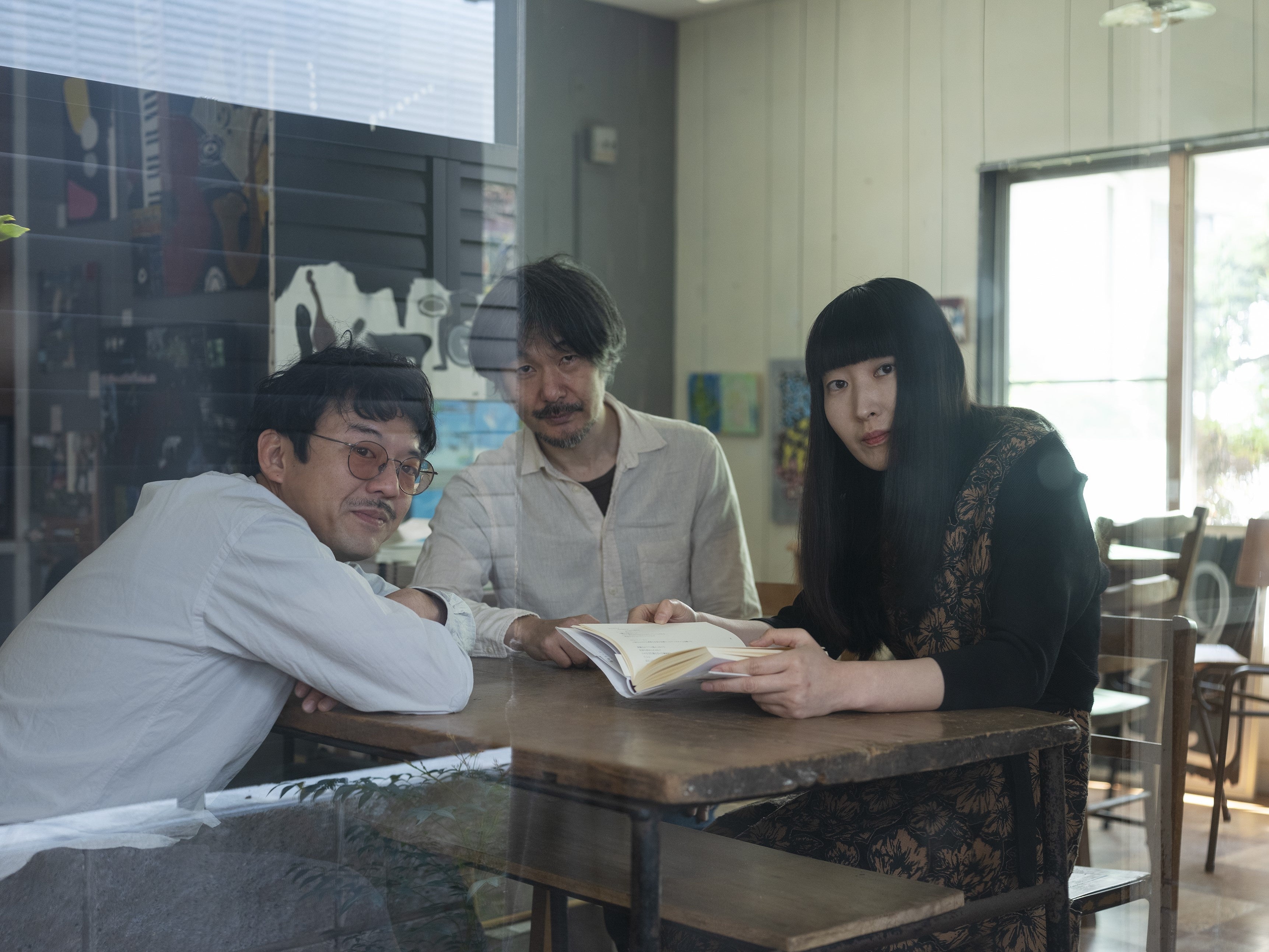 冬にわかれて(寺尾紗穂、伊賀航、あだち麗三郎)