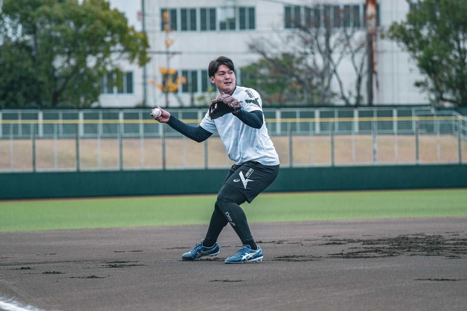 asics 石川昂弥使用　硬式木製バット 中日ドラゴンズ #25 石川昂弥 本人 支給品 実使用 バット SSK