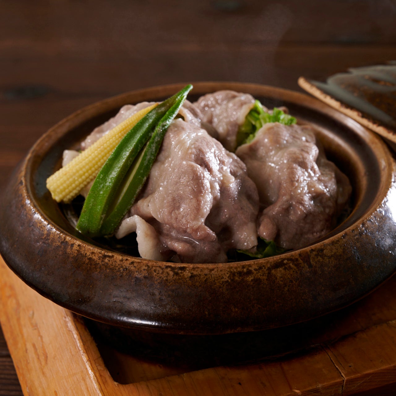 鹿児島黒豚焼酎蒸し 小鹿酒造焼酎使用　1,600円