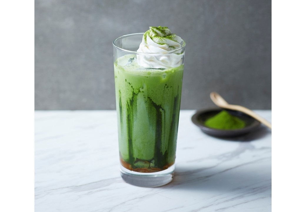 「わらび餅入り濃い抹茶ミルク 」価格：935円（本体価格：850円）