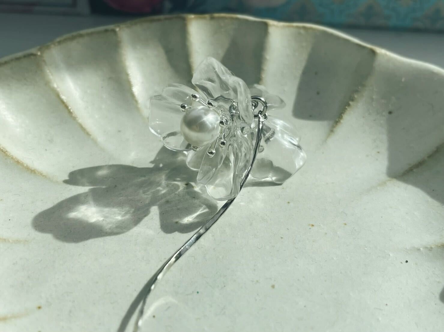 スターダストプロモーション所属の七木奏音がアクセサリーブランド