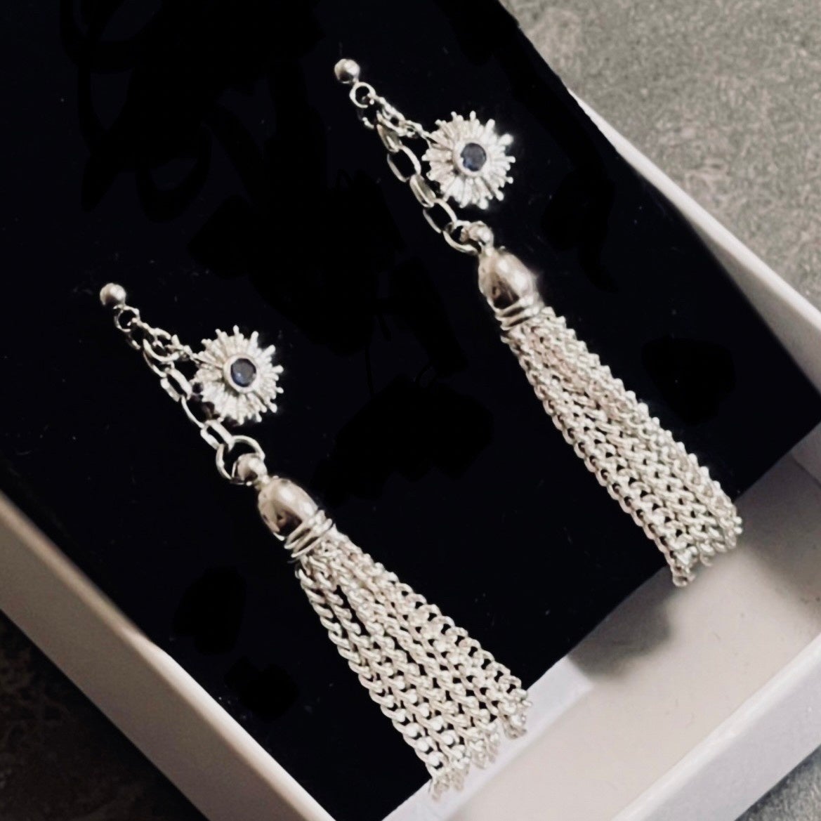 222サファイアチャームピアス＆イヤリング