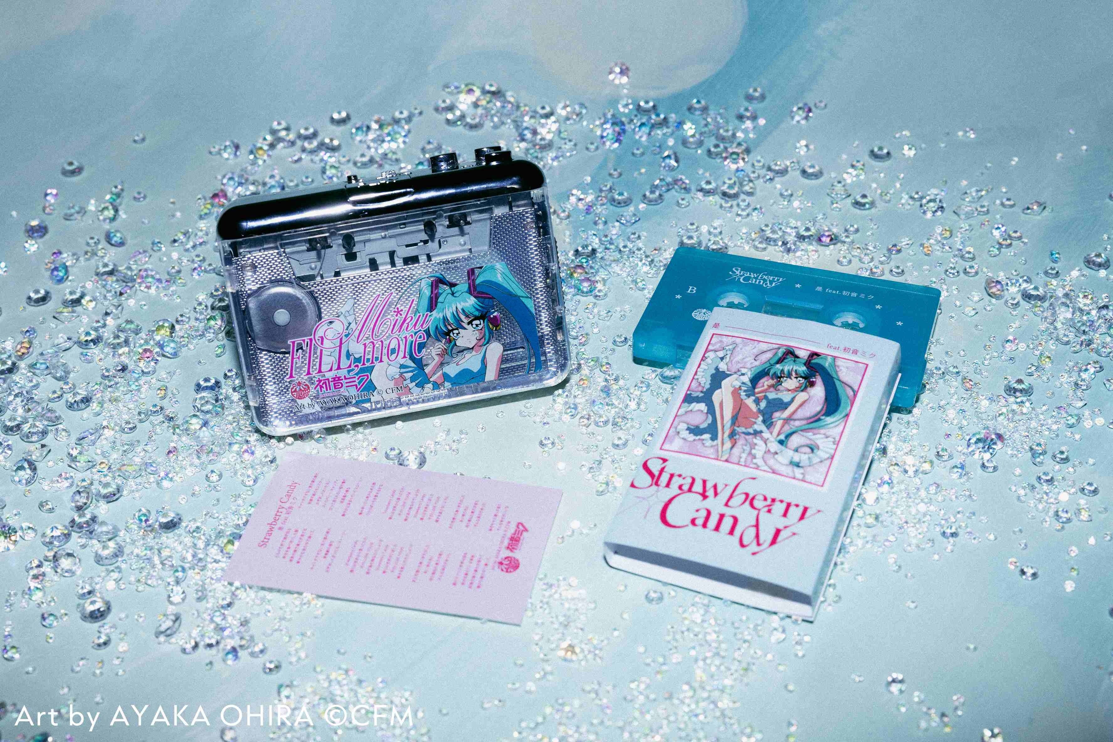 MIKU “Strawberry Candy” CASSETTE PLAYER SET&nbsp; ¥9,350(税込)