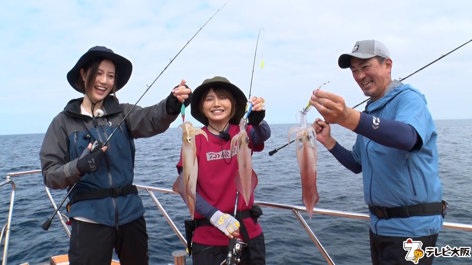 光安友香莉、秋丸美帆、岩城透