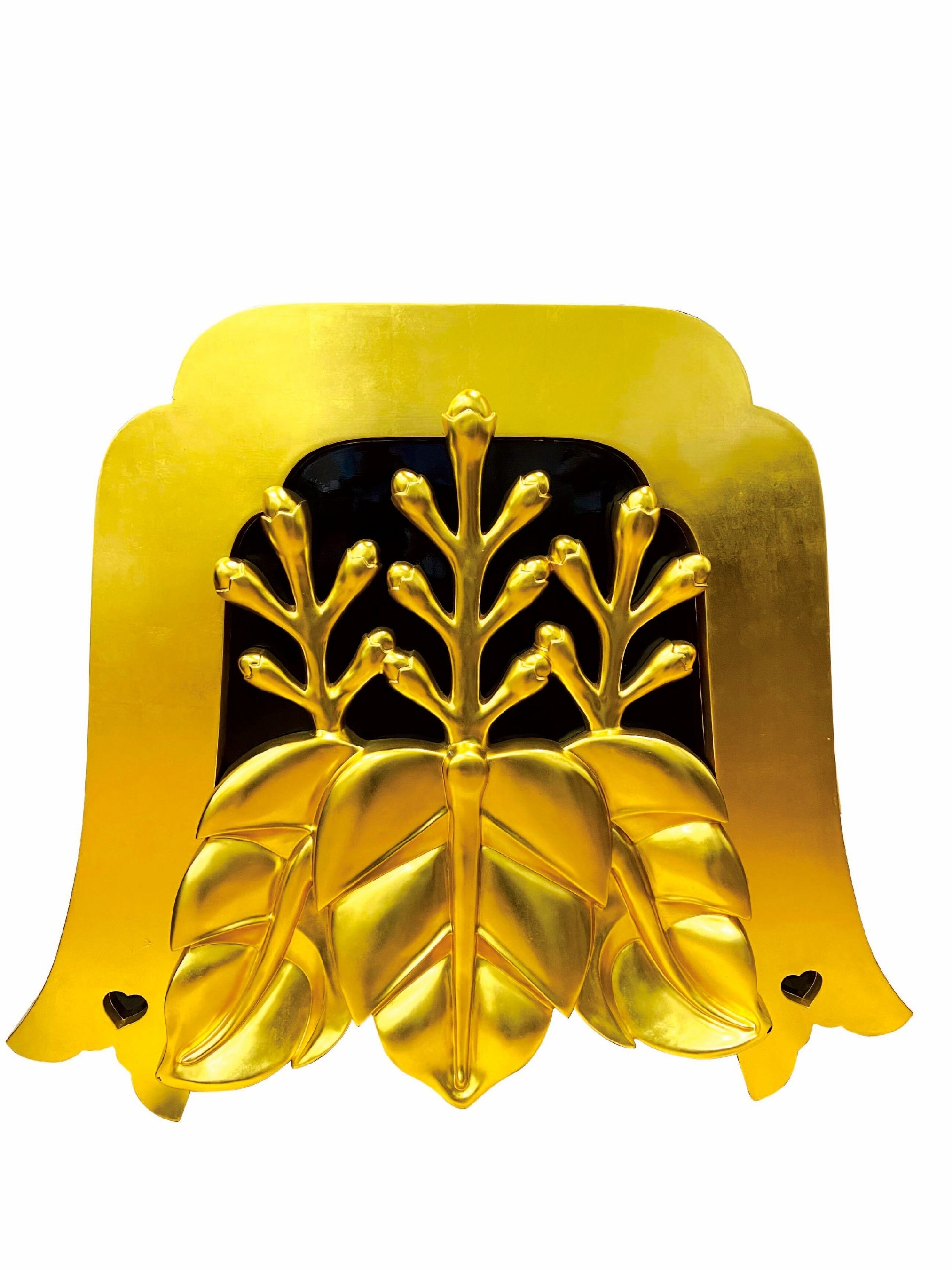 大阪城天守閣(昭和6年復興) 最上層大破風の桐紋鬼板 原寸大複製