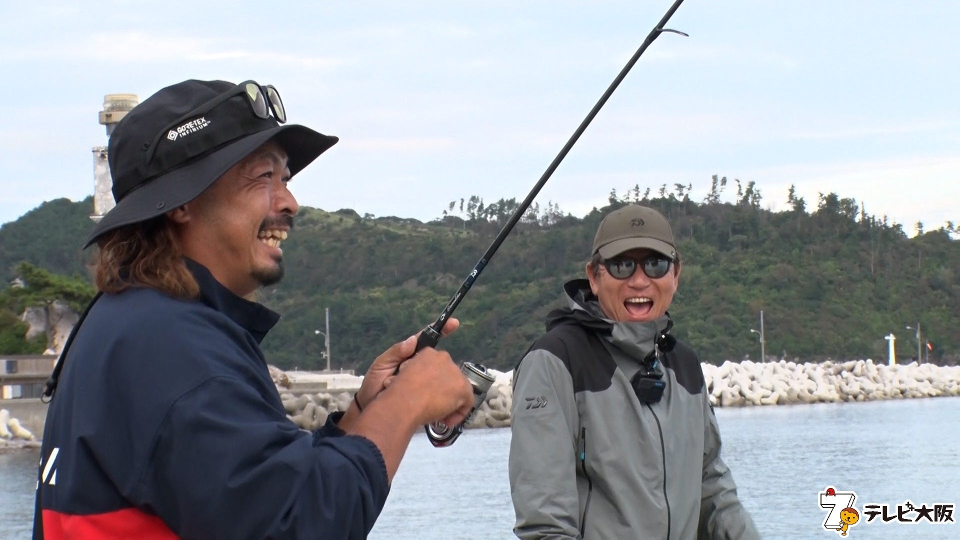 岡 隆之、山田ヒロヒト