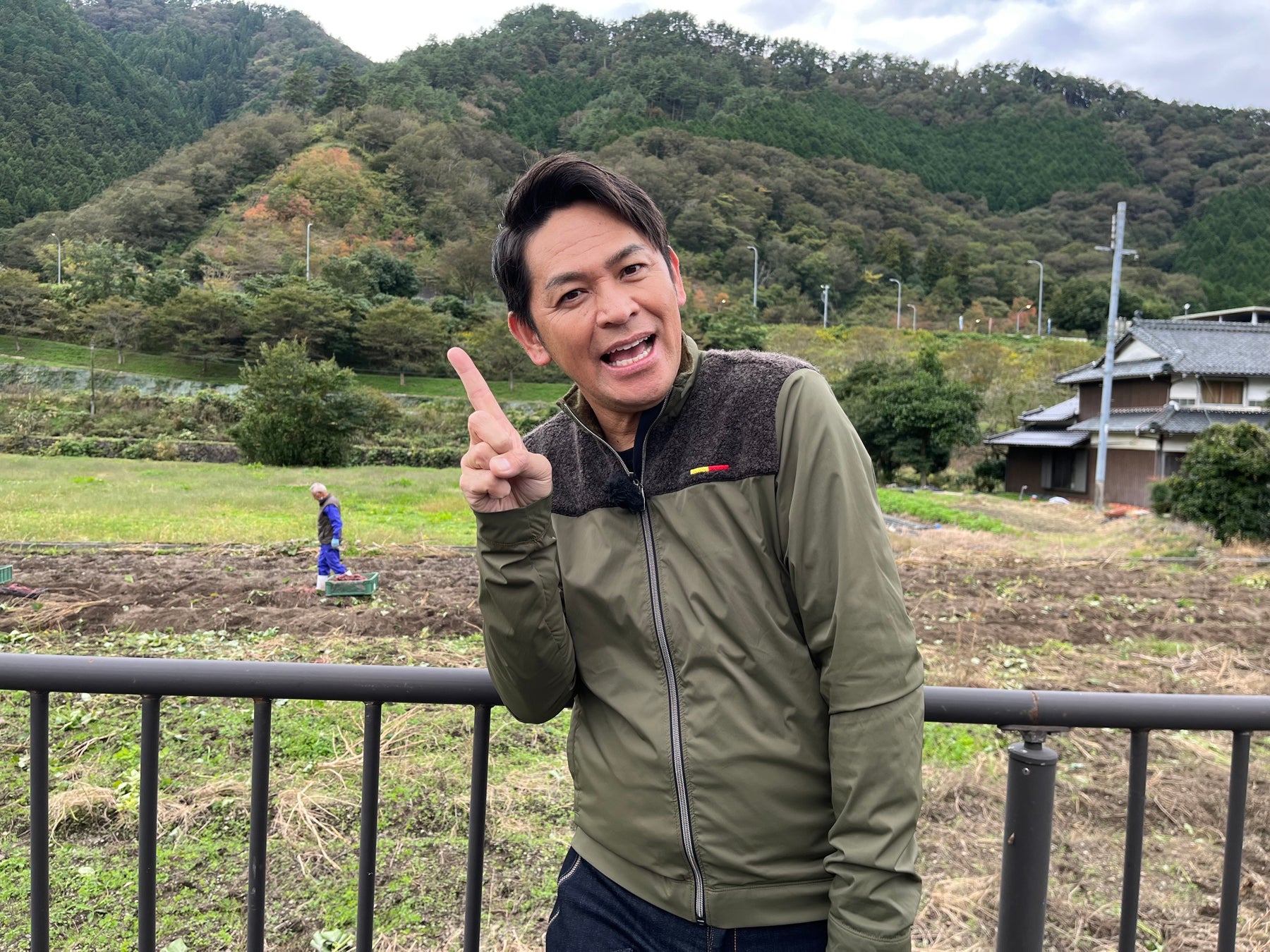 ますだおかだ岡田と三船美佳が自転車で関西各地を巡る「チャリキシャ」になり、街の魅力を再発見!『 地方創生』『 地域活性 』 を目指す自転車 ますだおかだ岡田と三船美佳が自転車で関西各地を巡る「チャリキシャ」になり、街の魅力を再発見!『 地方創生』『 地域活性 』 を目指す自転車