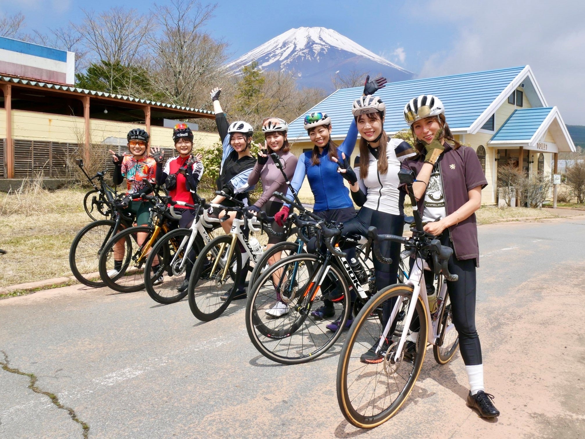 女性集合写真②