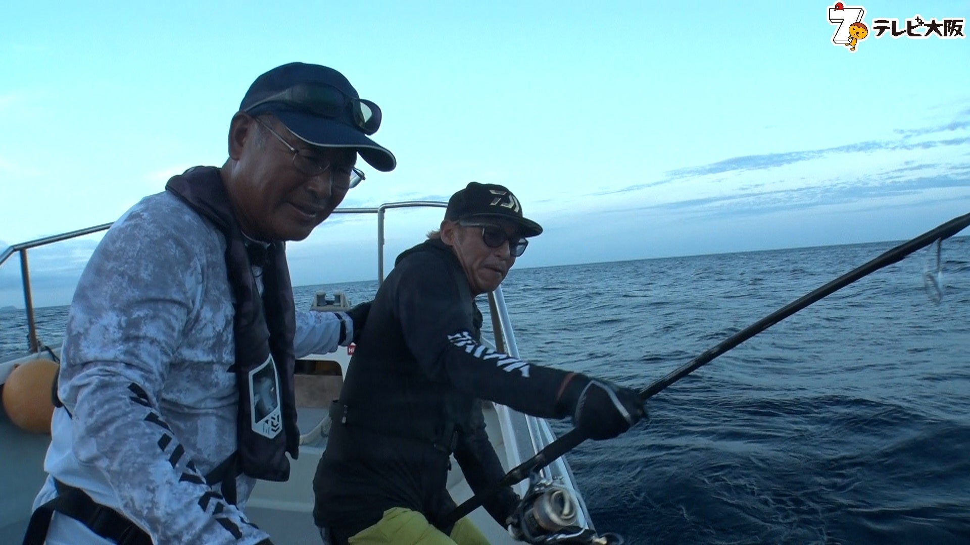 村越正海　つるの剛士