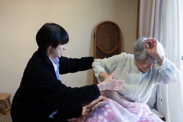 ドラマ「買われた男」第4話「風俗嬢のお客様」放送中!豪華キャスト出演の感動ストーリー ドラマ「買われた男」第4話「風俗嬢のお客様」放送中!豪華キャスト出演の感動ストーリー