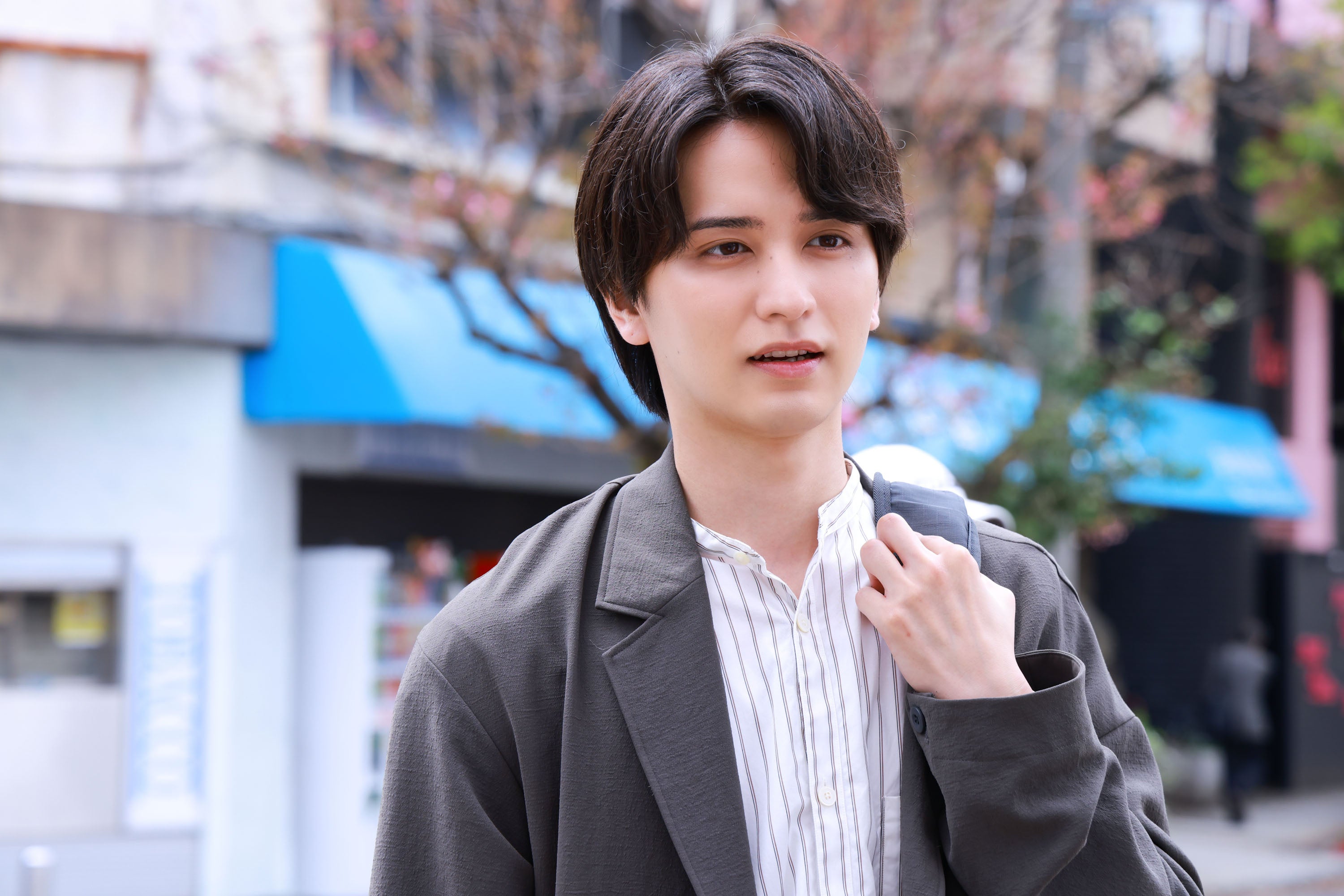 ©「買われた男」製作委員会