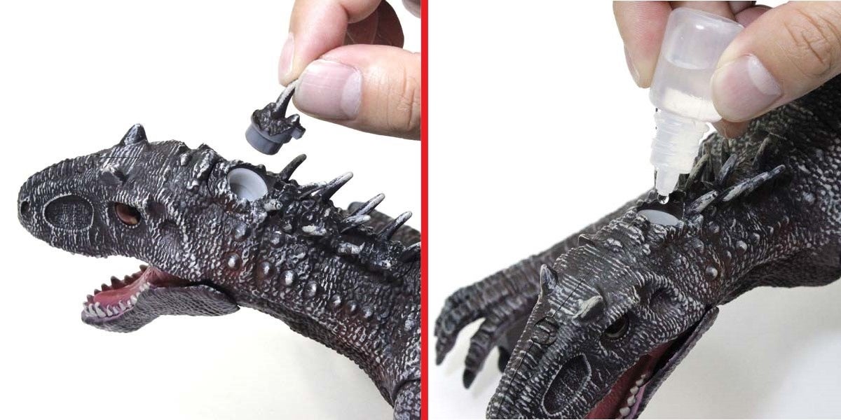 頭部にあるフタが開閉可能で水道水の注入が可能。付属セットのスポイトをご利用ください。