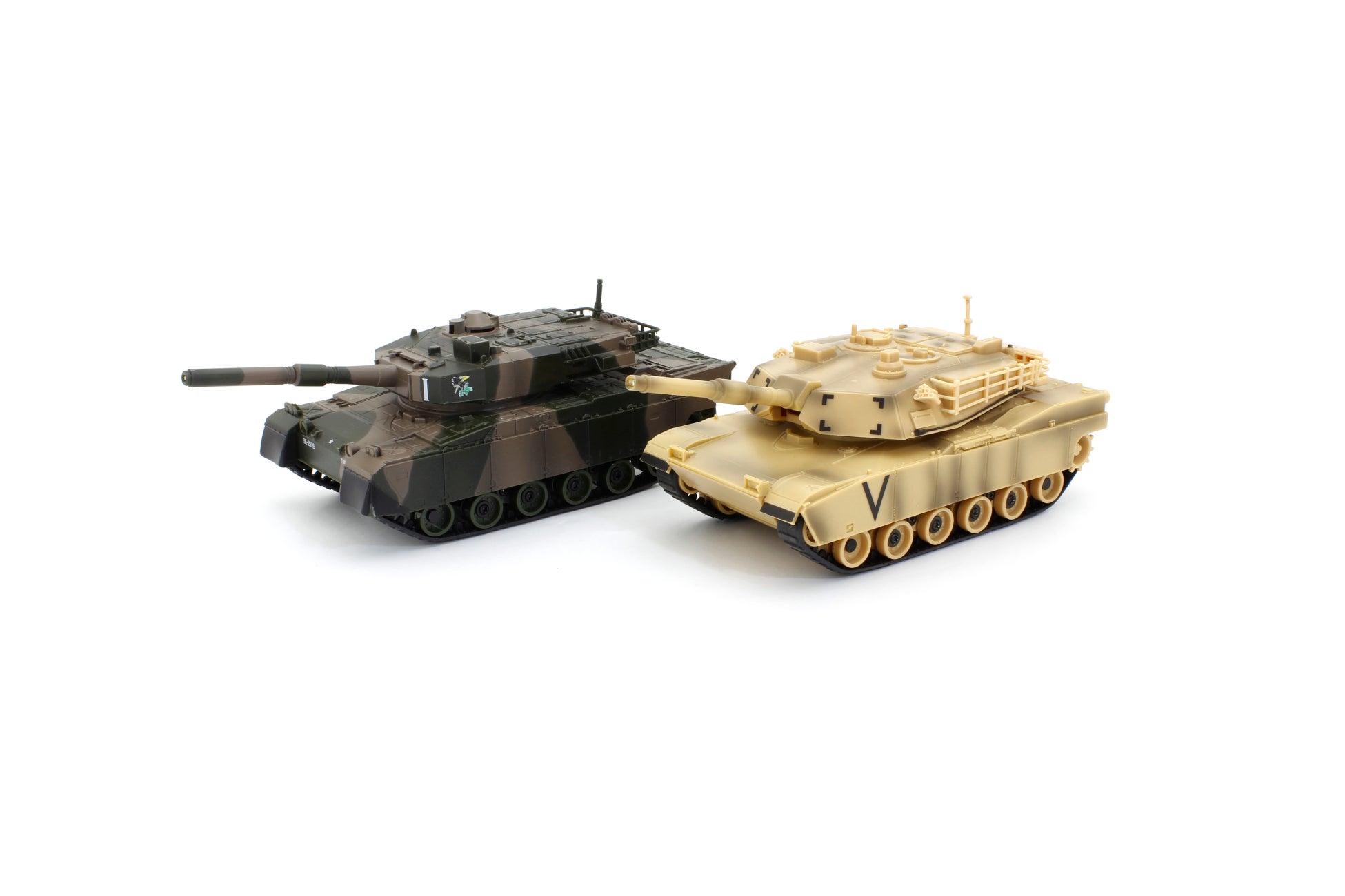 RCミニタンクシリーズは、陸上自衛隊90式戦車(No.TW020)/M1エイブラムス(No.TW021)の2種類をラインアップ。